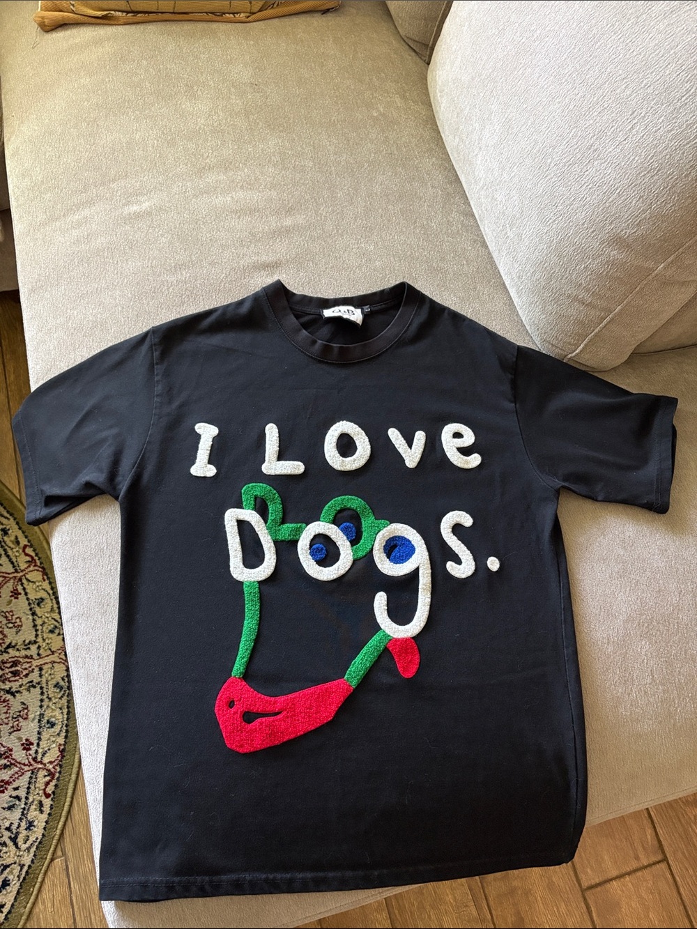 Black 'I Love Dogs' Short Sleeve Graphic Tee